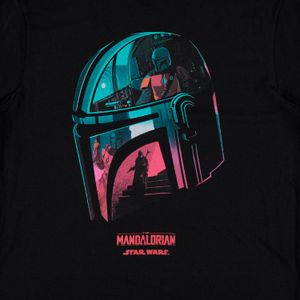 Camiseta de hombre, manga corta regular fit negra de Star Wars: The Mandalorian ©Lucasfilm limited
