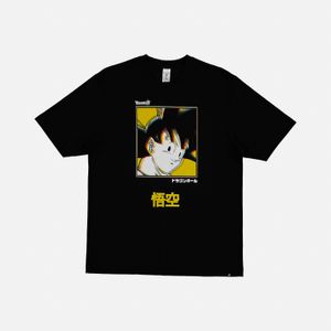 Camiseta de hombre, manga corta regular fit negra de Dragon Ball Super ©Toei Animation