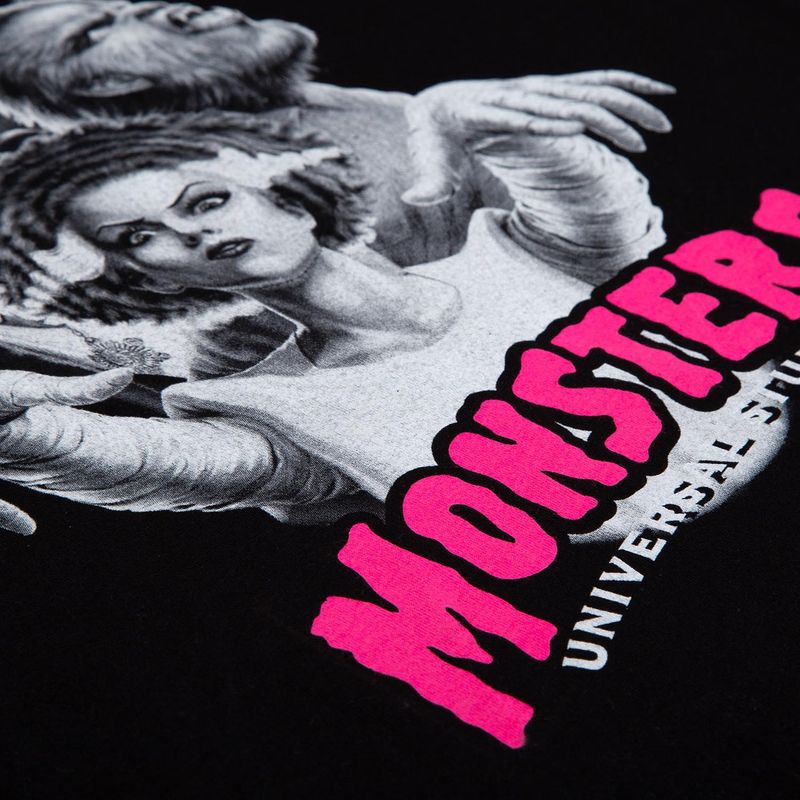 233803-camiseta-mujer-universal-monsters-manga-corta-4