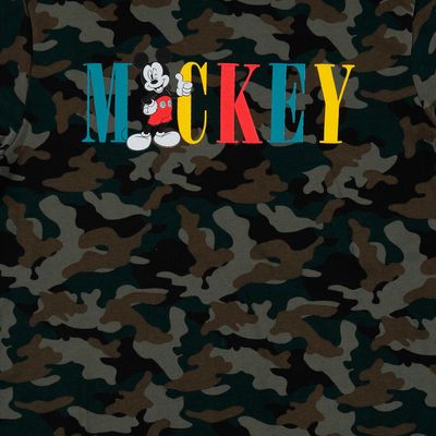 Camiseta de hombre, manga corta regular fit camuflada de Mickey Mouse ©Disney