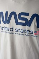 237748-camiseta-hombre-nasa-camiseta-iconica-4