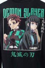 93123848-buzo-hombre-anime-cerrado-4