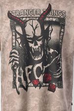 239063-camiseta-hombre-stranger-things-manga-corta-2