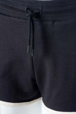 93123863-short-mujer-movies-2